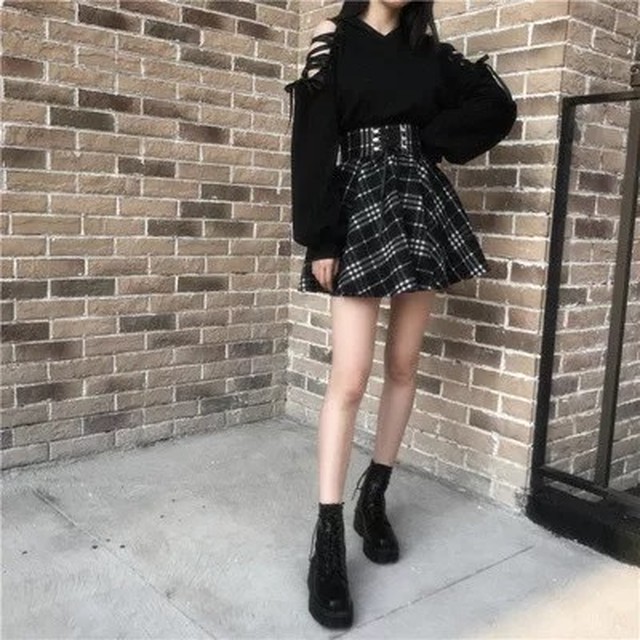 レディース チェック スカート 猫耳 パーカー 黒 ミニスカート セットアップ 長袖 Lily Leclaire