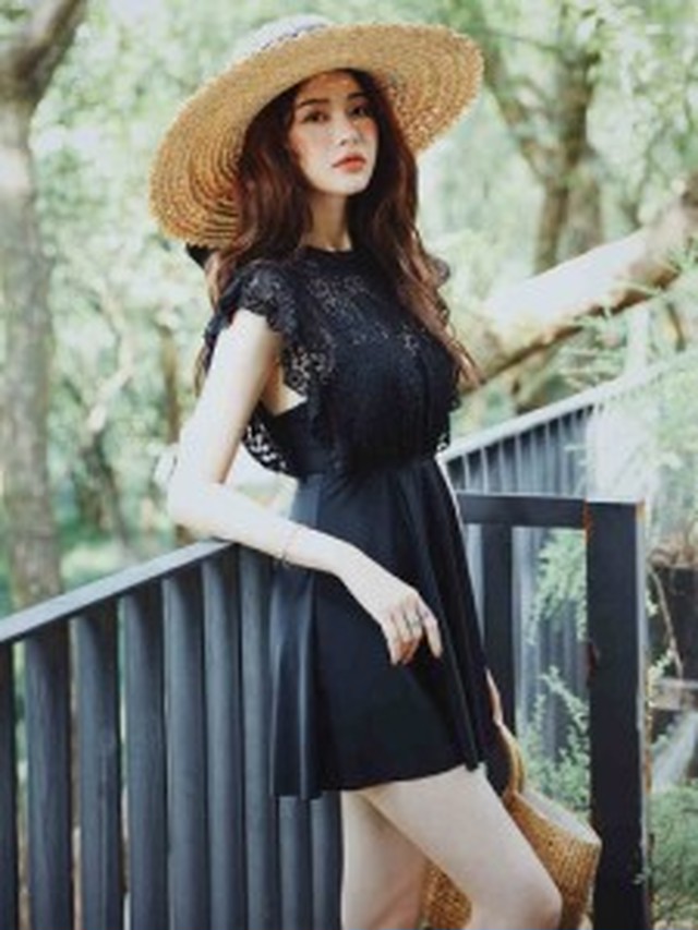 即納 水着 ワンピース ハイネック 胸元露出したくない レース ブラック 40代 30代 ママ水着 Diamond Lily