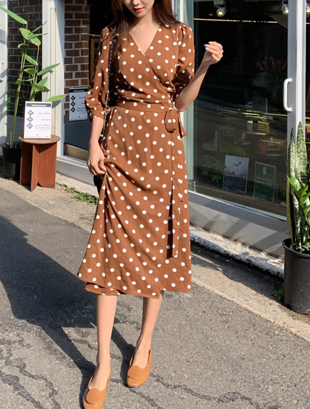 ロングワンピース Vネック ワンピース ブラウン ドット かわいい 韓国服 大人かわいい 送料無料 水玉 おでかけ デート フェミニン Heart Mart