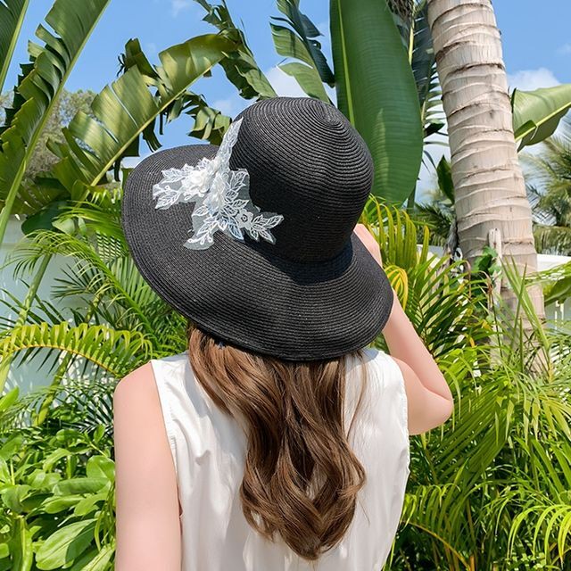 予約販売 麦わら帽子 ハット レディース Uvカット レース 花柄 アウトドア 日焼け防止 紫外線 グレー ベージュ ブラック 女優帽 こなれ感 お洒落 韓国 トレンド Favoriteselect