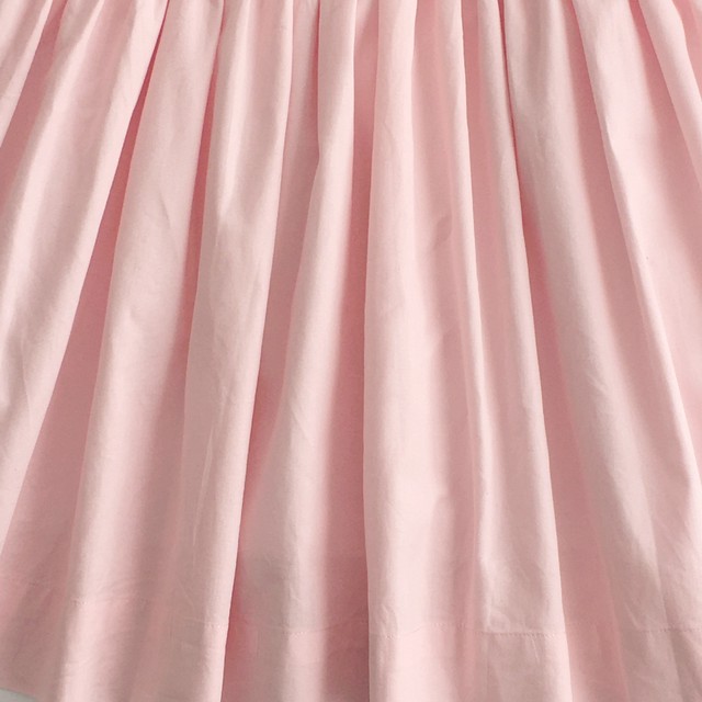 在庫130 スモッキングワンピース ベビーピンク リボンレース ワンピース Heart Spring スモッキングワンピースと可愛い子供服