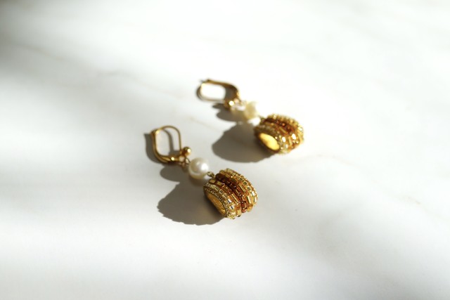 【刺繍ジュエリー】Gold beads✴︎ ▽注文時にピアス/イヤリングお選びいただけます