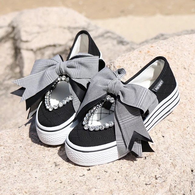 お取り寄せ商品 スニーカー シューズ 靴 リボン ゆめかわいい 原宿 ビジュー キラキラ 厚底 Candy Melts