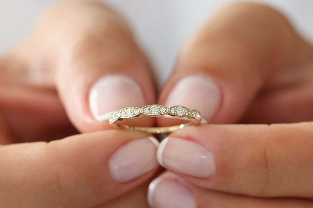 セミオーダー ダイヤモンドリング ハーフエタニティリング 婚約指輪 エンゲージリング 結婚指輪 イエローゴールド ピンクゴールド ホワイトゴールド Rh1024 Rishi Jewels