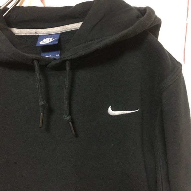 スウェット パーカー ナイキ Nike ワンポイントロゴ 黒 ブラックトレーナー Ia Ra By P Tail Net