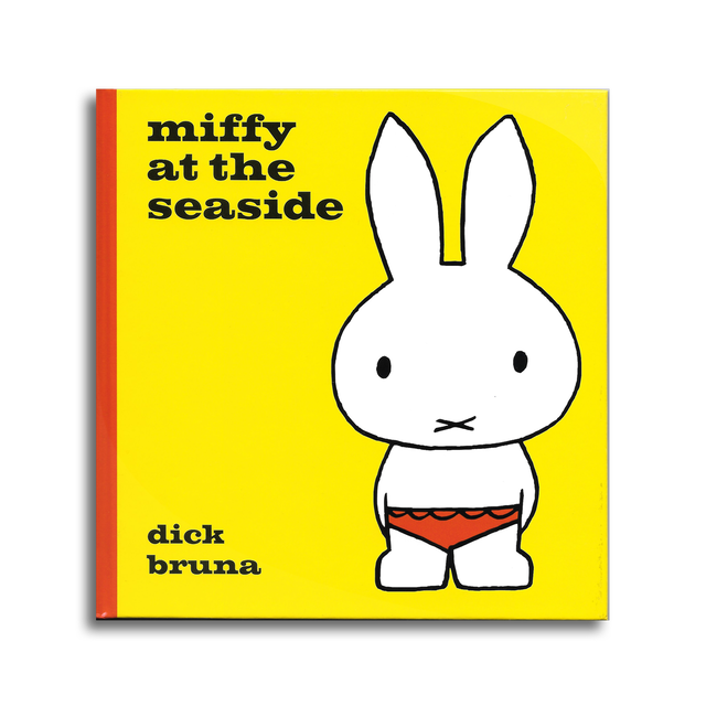 Miffy At The Seaside うさこちゃんとうみ Dick Bruna ディック ブルーナ 英語版 本屋 Rewind リワインド Online Store 東京 自由が丘