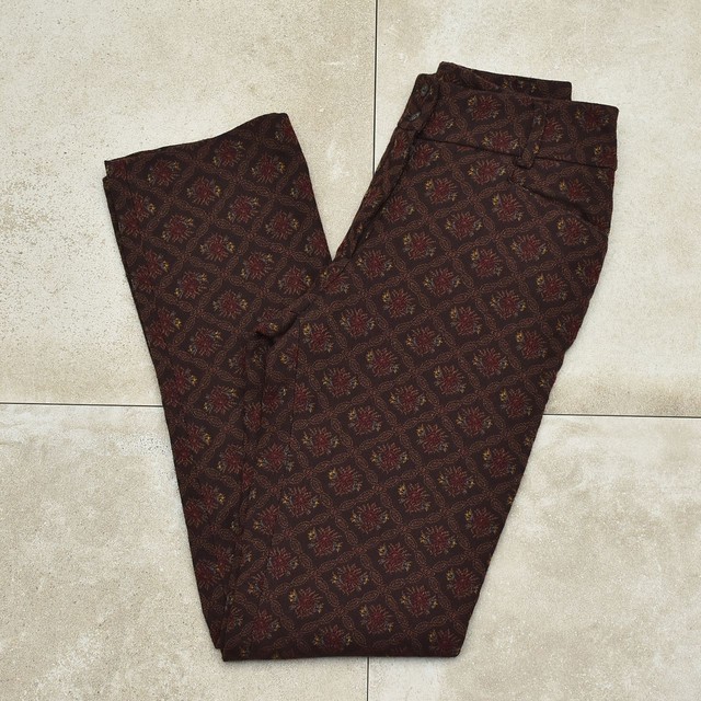 Arabesque jacquard pattern retro slacks