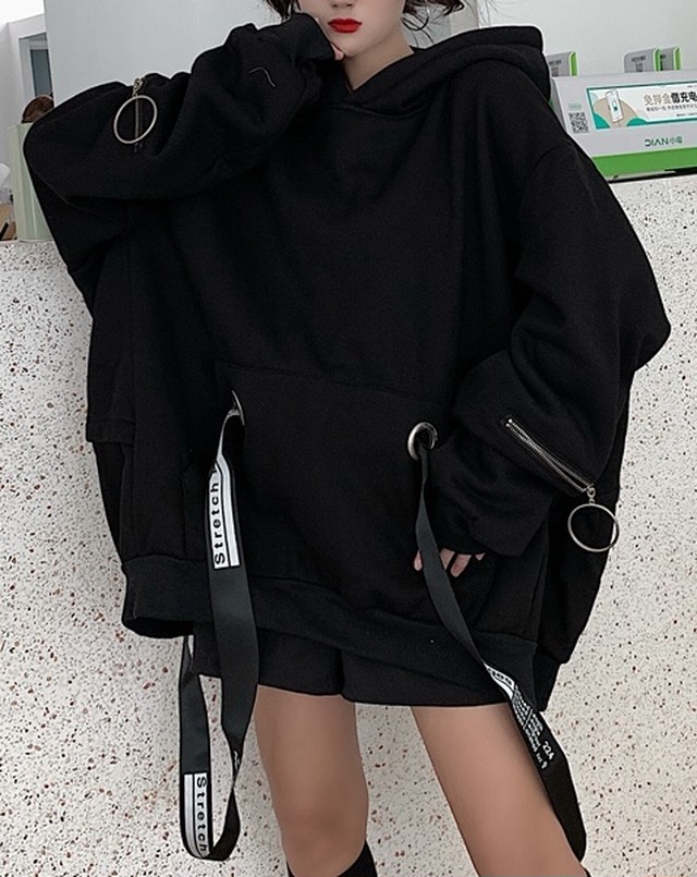 個性的なデザインがオシャレ パーカー 黒 Stepwall