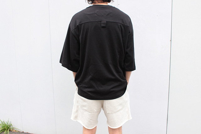 Dulcamara アシンメトリーミディアムスリーブt Apt335nyc