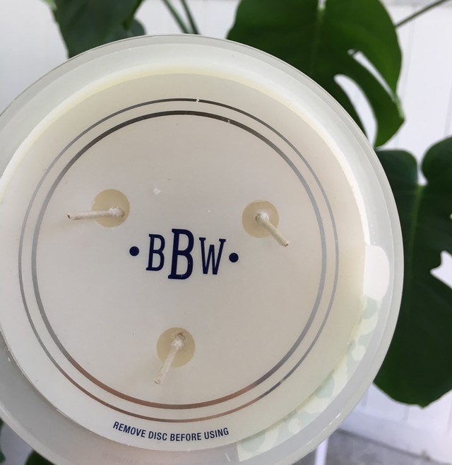 New バス ボディワークス 特大アロマキャンドル ティキビーチ Beverly Selection ビバリーセレクション