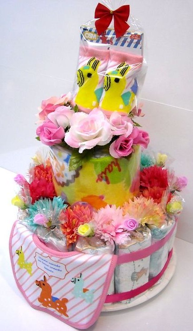 ご出産お祝い おむつケーキ 可愛いくって人気の ２段おむつケーキ ロディr 女の子用ピンクリボン おむつ３０枚使用の豪華版 Peterpan2