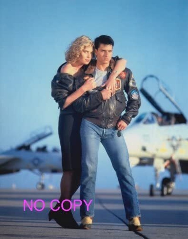 直輸入 大きな写真 トップガン トム クルーズとケリー マクギリス Top Gun Tom Cruise Kelly Mcgillis Sp0087 Movieimages 大分市府内町2 3 天神ビル101 080 42 9150