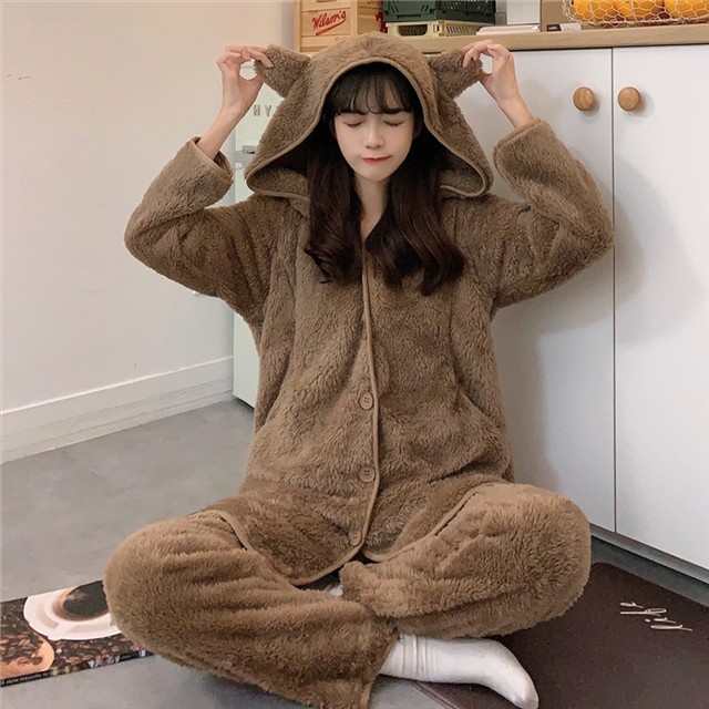 ルームウェア クマ フリース ファー ふわふわ 熊 ぬいぐるみパジャマ 部屋ぎ 部屋着 パジャマ アニマル 10代 代 30代 秋 冬 お泊り ゆったり レトロ 可愛い 着回し 可愛い クマさん 取寄 発送目安14 21日営業日 Laff Store 会社情報 納期の確認をお願いします