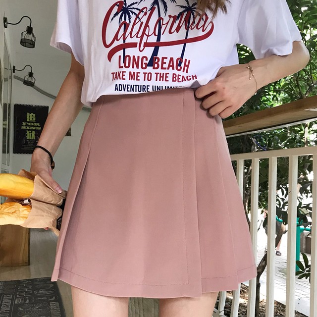プリーツ台形スカート
