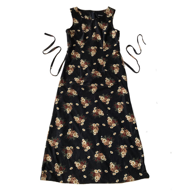花柄 ブーケ柄 リボンテープ ヴィンテージ ロングワンピース 黒 ブラック ブティックテミ