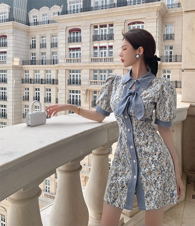 レトロかわいい 花柄ミニワンピース Loner Select 韓国ファッション 海外ファッション セクシーコーデ ギャル服