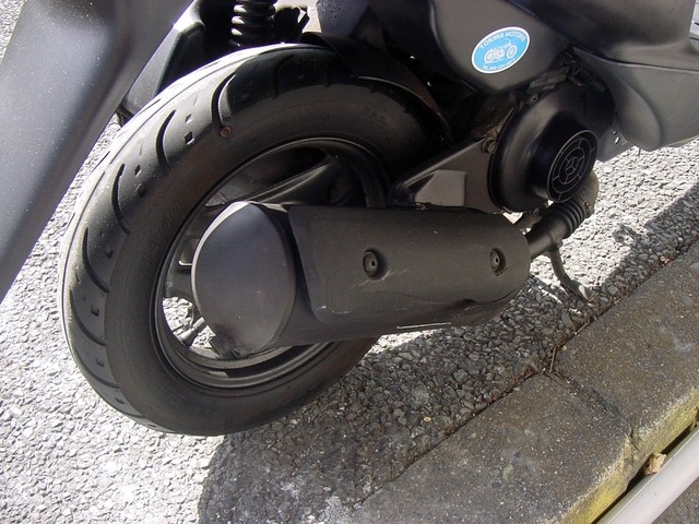 Suzuki レッツ2 Dx セル始動確認済み 実働車 中古車 原付バイク 引取り限定商品 アウトレット激安店 ガレージk