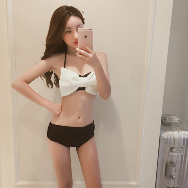 バンドゥ ビキニ 水着 リボン ホルターネック ハイウエスト レディース 大人 フェミニン かわいい ブラック ホワイト M355 La Ver