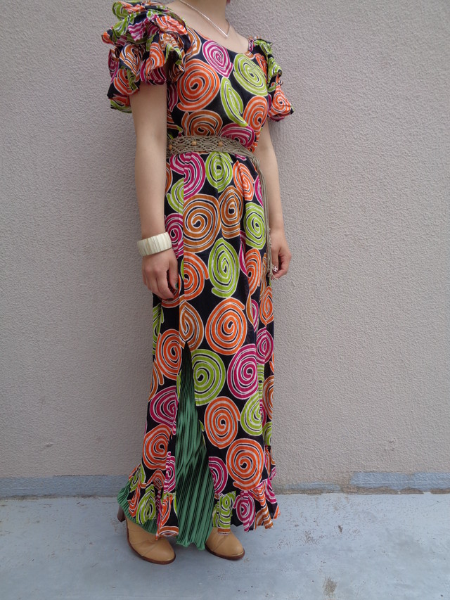 新品即決 Africanbatikアフリカンバティックワンピースodile Jacobs 時間指定不可 Moni Mn