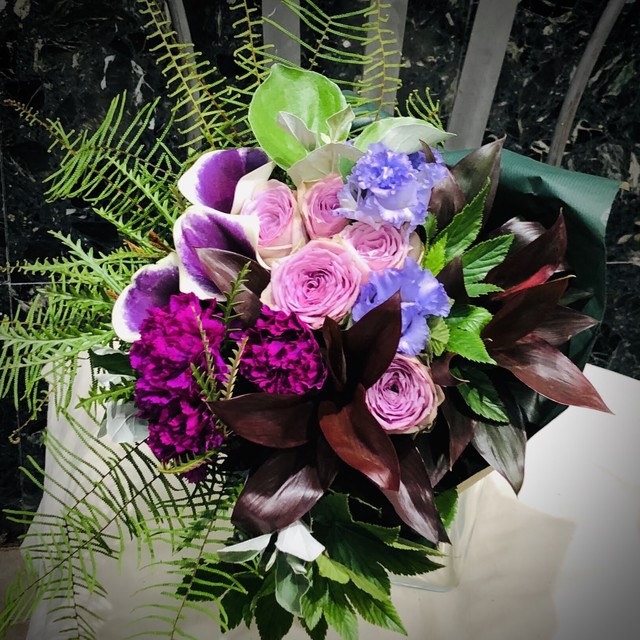 デザイナーズブーケ Asobi Mサイズ 花束 Hana To Midori 花とみどり