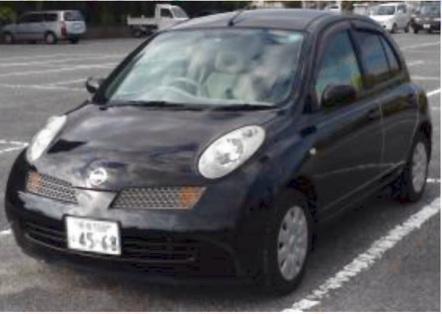 平成15年式日産マーチ 黒 幸福屋