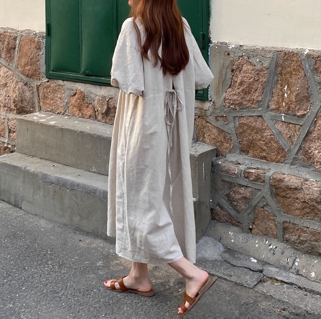 〈カフェシリーズ〉バックデザインパフスリーブワンピース