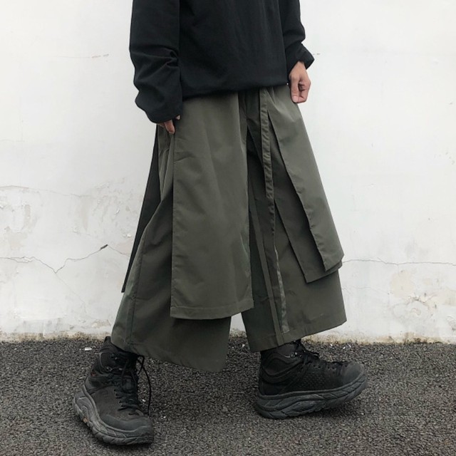 ゴスロリ系 パンツ 袴パンツ ワイドパンツ ユニセックス ゆったり 病み可愛い ブラック アーミーグリーン 韓国 オルチャン ストリート系 原宿系 10代 代 天使と悪魔 サブカル系ファッション Seasonz