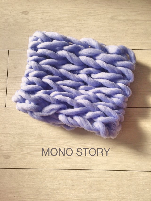 チャンキーヤーンのスヌード ブルー Mono Story