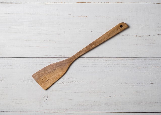 調理用木べら 角形 ヤマザクラ材(木ベラ・フライ返し・ターナー)/Canaria Wood Works