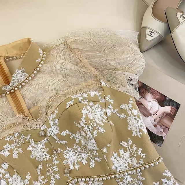 flower yellow dress