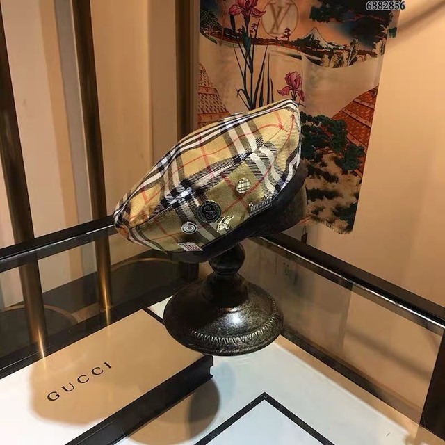 【即納】check pin beret