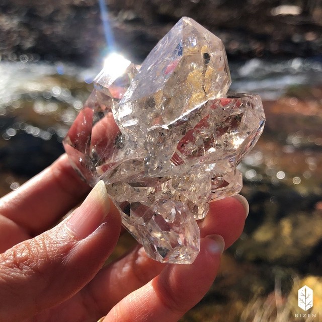 ハーキマーダイヤモンド クラスター Bizen Crystals