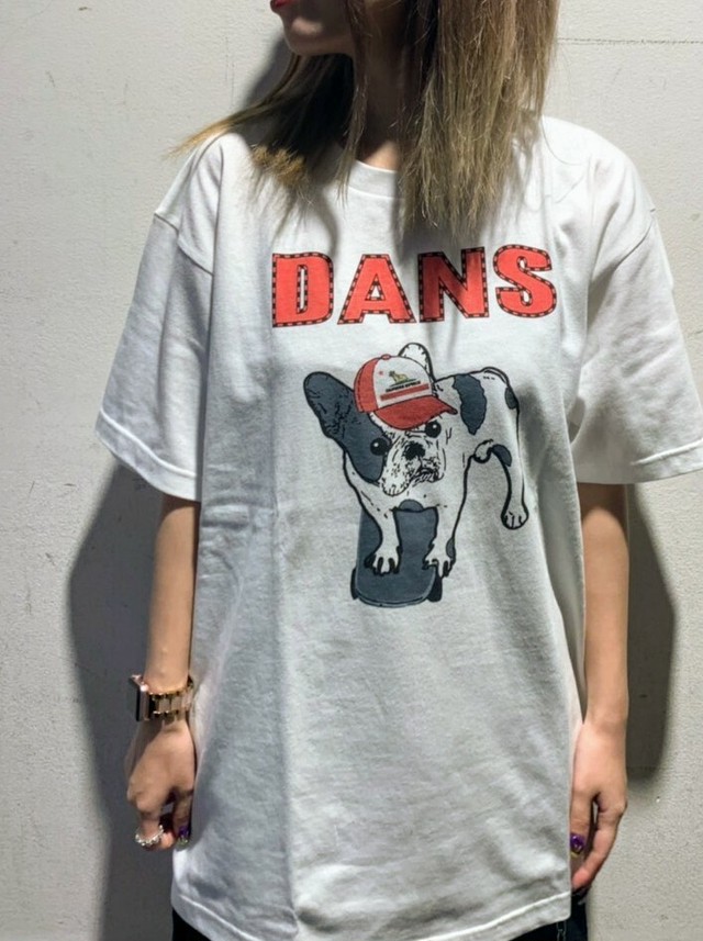 Dans ロゴブヒスケボーtシャツ ホワイト Dans
