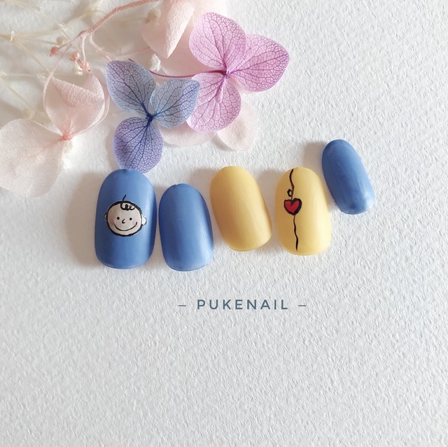 Pukeネイル No 2 マットブルー イェロー手書きジェイルネイルチップ ネイルチップ つけ爪 購入ならpuke Nail