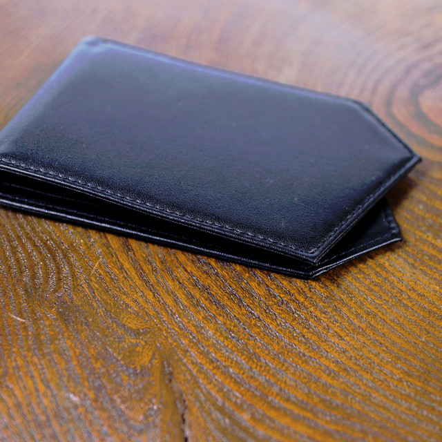 送料無料 財布 メンズ 胸ポケット Wing Wallet ポケットチーフ 小銭入れ スーツ 二つ折り財布 薄い財布 お札入れ さいふ 男 新社会人 新生活 フレッシュマン プレゼント 贈り物 スーツ Hmd Shop