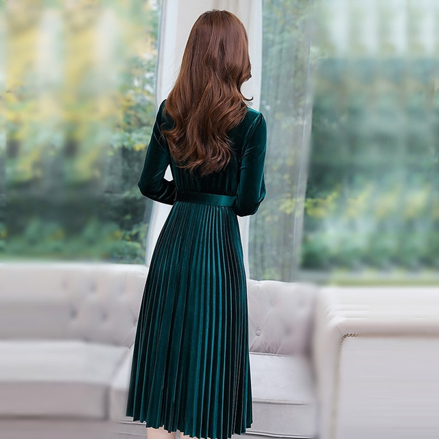 ベルベットワンピース ロング丈 プリーツワンピース レディース 冬 春 二次会 お呼ばれ お洒落 ベロア ワンピース お出かけ 着痩せ パーティードレス 上品 大人可愛い Officewalaa オフィスワラア レディースファッション スタイル