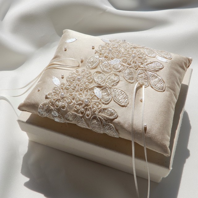 22h 15 カミツレ花冠 Mika Ookawa