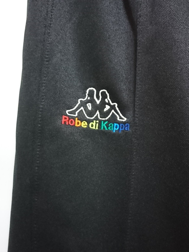 古着 メンズss Kappa カッパ ジャージパンツ ロングパンツ 長ズボン Robe Di Kappa トラックパンツ メンズ レディース ブラック Rk 0101 スポーツウェア シューズの古着屋 リサイクルスポーツ