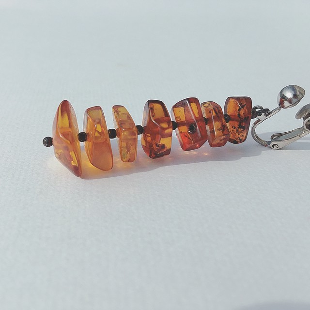 Vintage Amber Dangle Earrings ヴィンテージ アンバー 琥珀 ダングル イヤリング Obakepeach