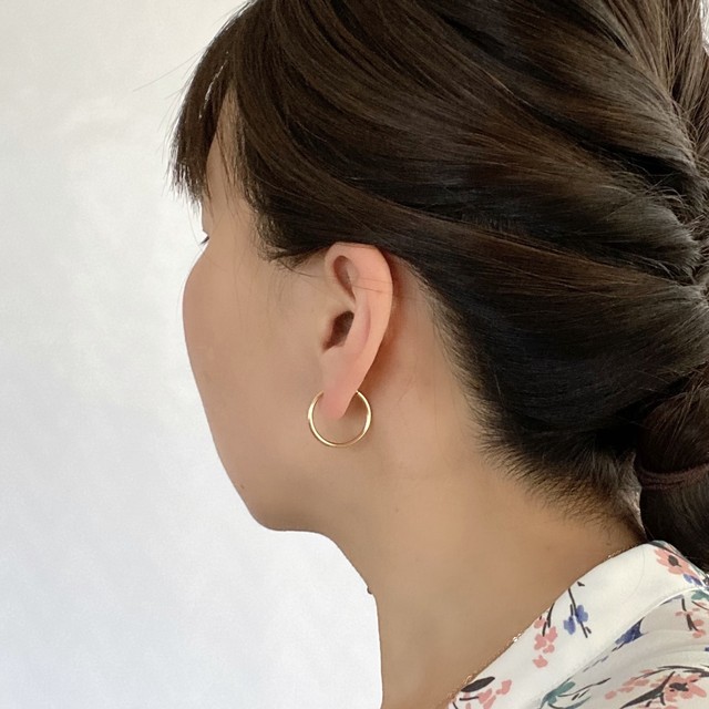 ピアスみたいに見えるフープイヤリング フェイクピアス イヤーカフ お揃い ペア メンズ Cak Accessory