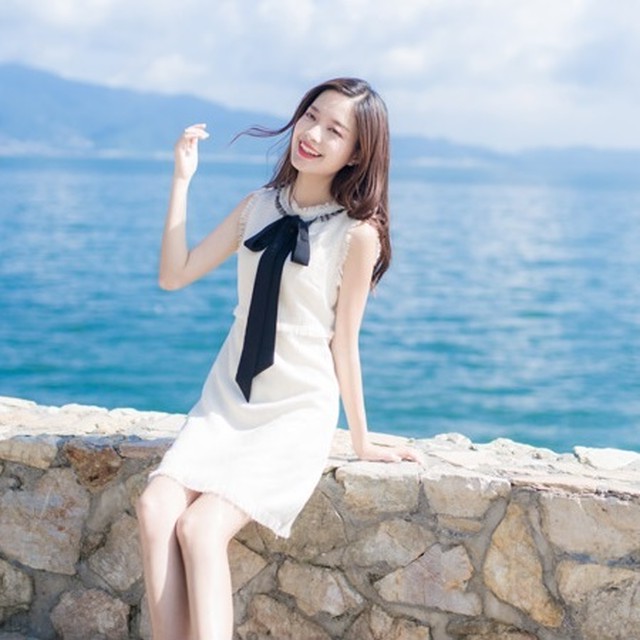 リゾートワンピース ミニ丈 ノースリーブ リボン レディース フェミニン 上品 可愛い かわいい おでかけ デート Wa543 La Vie En Rose