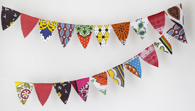 カンガのガーランド フラッグガーランド キャンプやお部屋の飾りに カンガ屋 Katikati カティカティ アフリカ布 カンガ 専門店