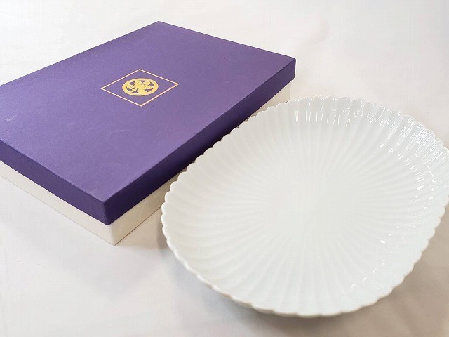 たち吉 未使用 盛皿 青白磁輪花 共箱付き 楕円 橘吉 和食器 生活雑貨 Bx 6 レコード 古着他 買取販売のお店 リトルタフ