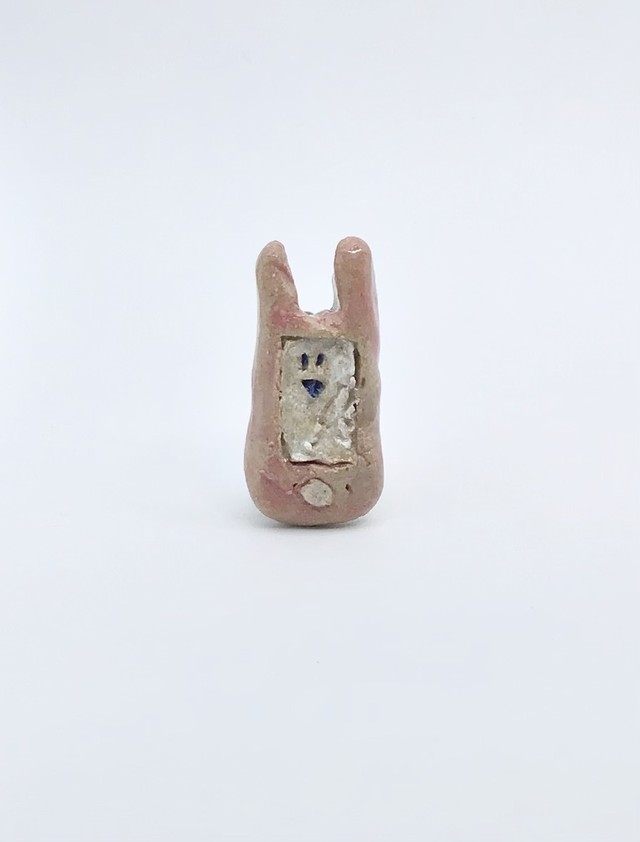 usagi スマートフォンブローチ