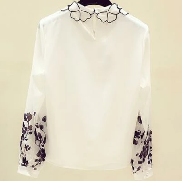 トップス レディース 袖あり ブラウス きれいめ シャツ おしゃれ 春 春夏 春秋 花柄 エレガント カジュアル 長袖 透け感 シフォン オフィスカジュアル 通勤 お出かけ シック 大人可愛い 大きいサイズ ホワイト 白 代 30代 40代 50代 Like Fashion