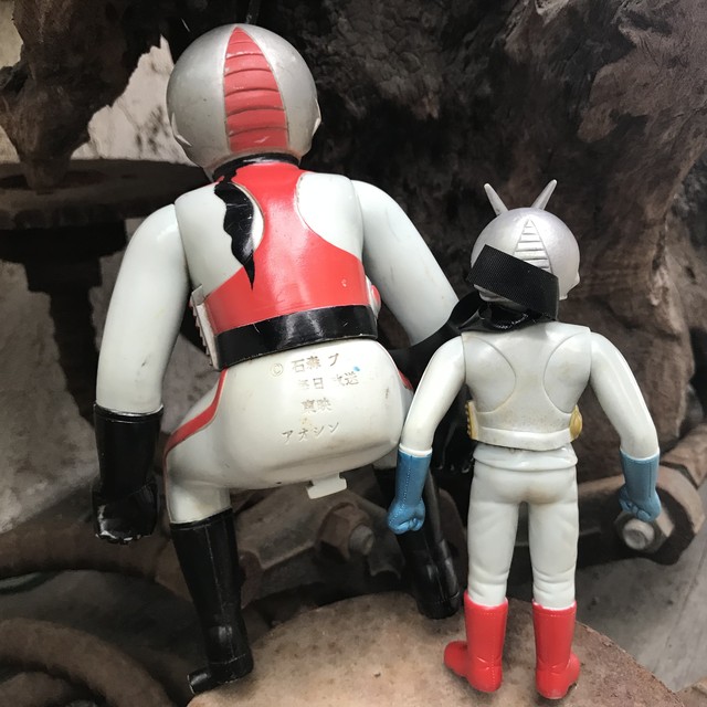 かっこいい 仮面ライダーx 2人セット 74年アオシン ポピー 実用外百貨店 レトロ珍品 モラトリアム