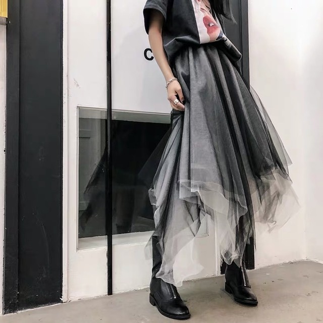 monotone irregularity frill skirt