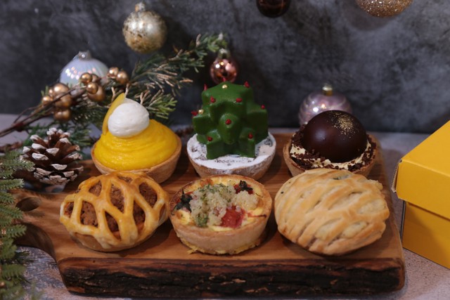 (LIMITED) HOLIDAY SEASON限定 クリスマスミニパイセット