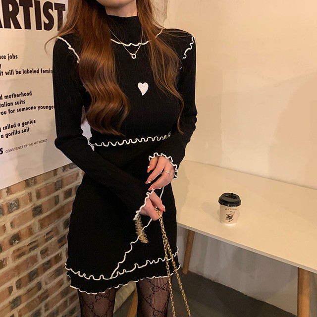 レディース ワンピース ミニ ワンピース ドレス 長袖 ハイネック パイピング ミニ丈 ハイウエスト ａライン スカート ニット ハート ワンピース 春秋 エレガント きれいめ おしゃれ 大人可愛い お出かけ デート 通勤 通学 旅行 普段着 ブラック 黒 アプリコット Hf087