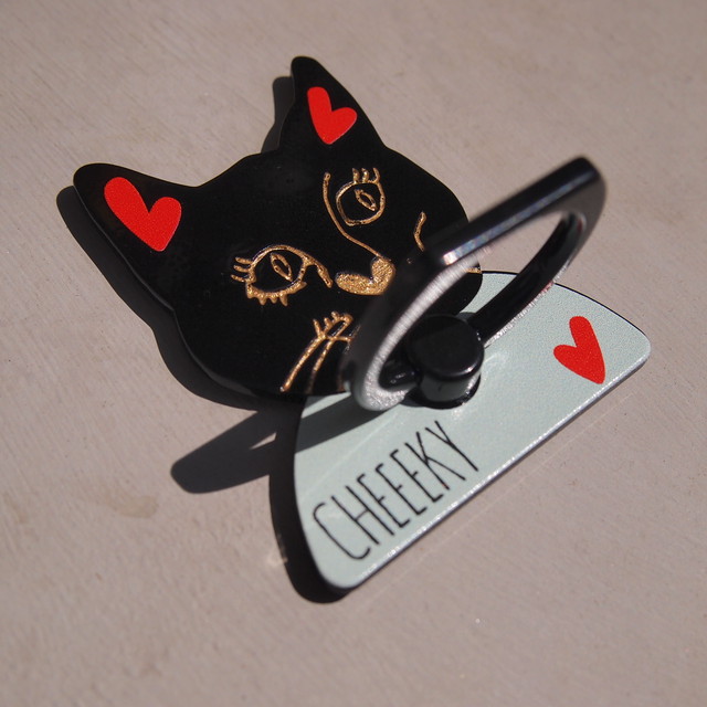 意匠登録済 黒猫スマホリング Cheeeky